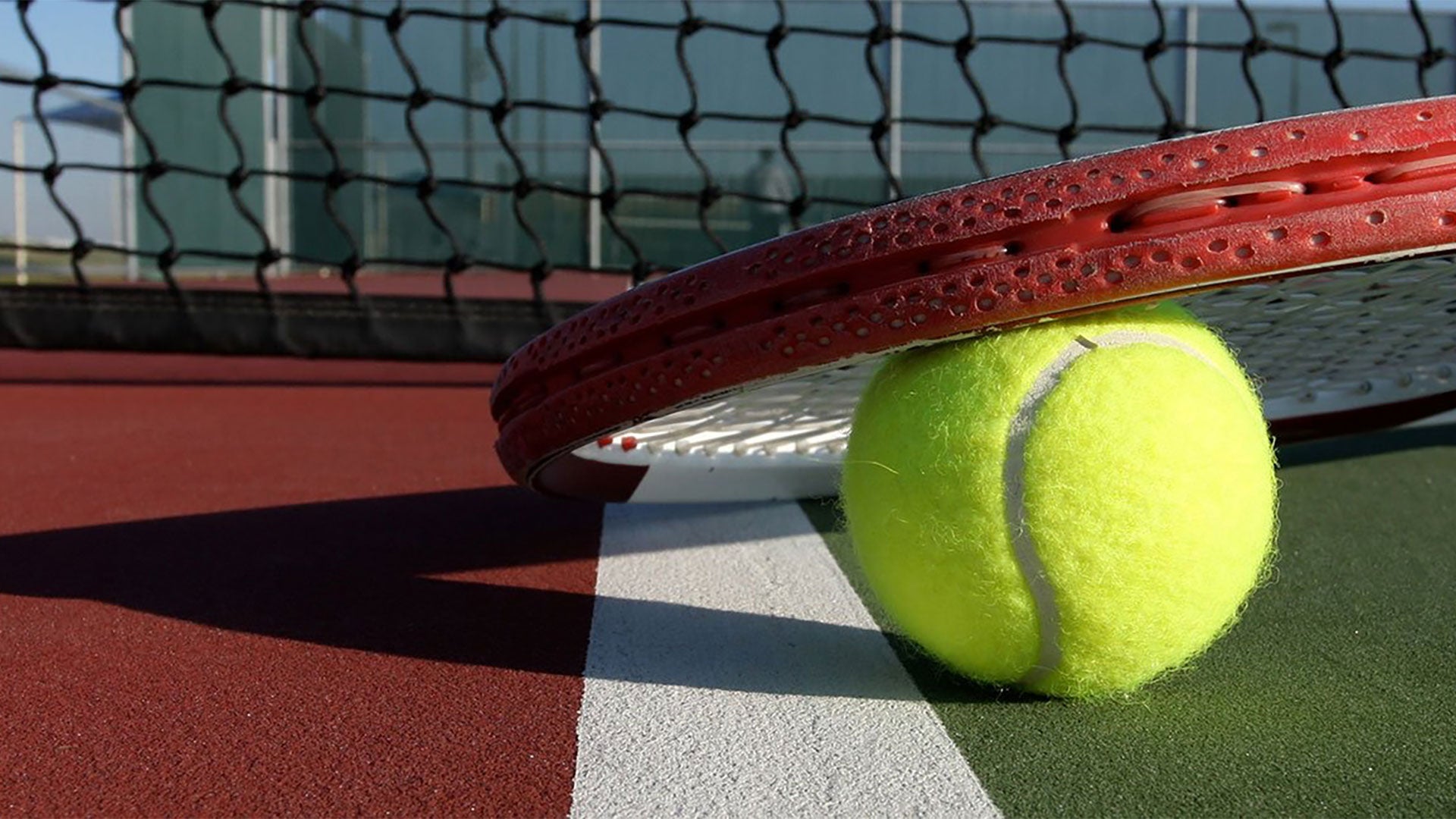 How Player Personalities Shape a Tennis Match
